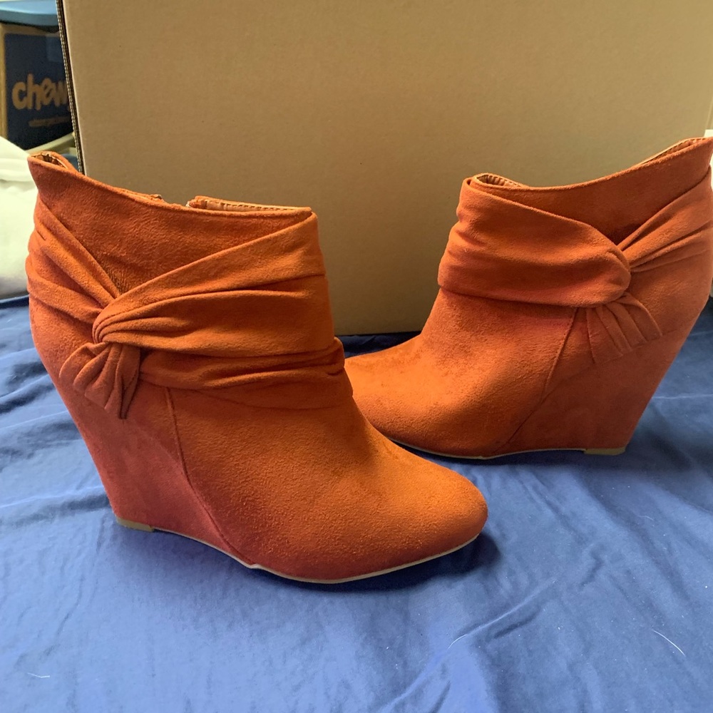 Wedge booties